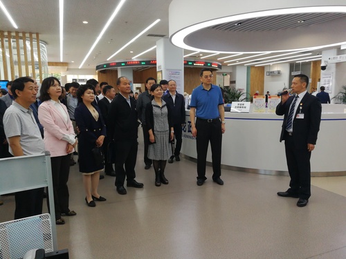 省政协喻顶成副主席一行赴昆明调研