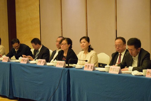 市海外联谊会召开海外理事座谈会2