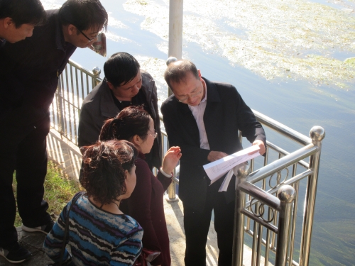 市政协对我市牛栏江流域河长制工作展开督察1