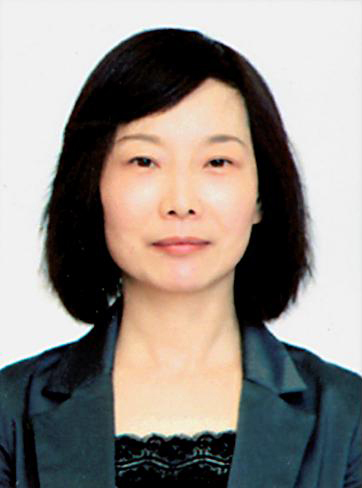 戴  彬