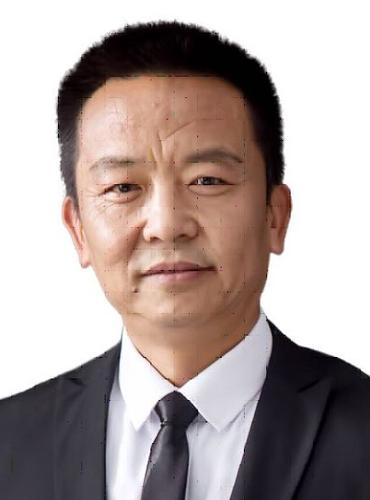 王  键