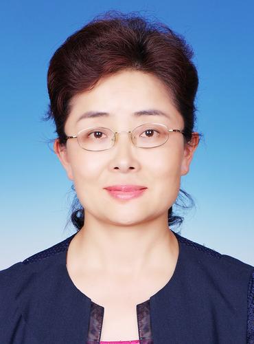 杨  皕
