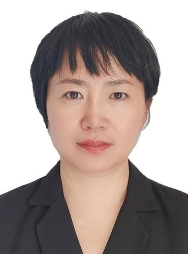 林  华