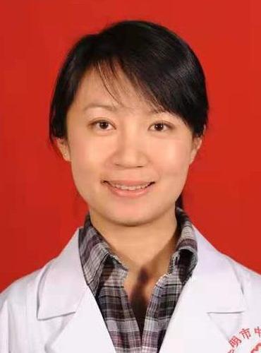 李  莉