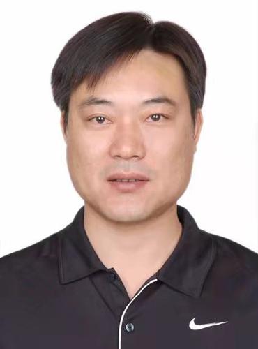 杨京昆