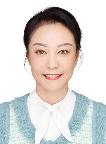 陆  婷