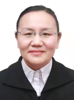 刘春华