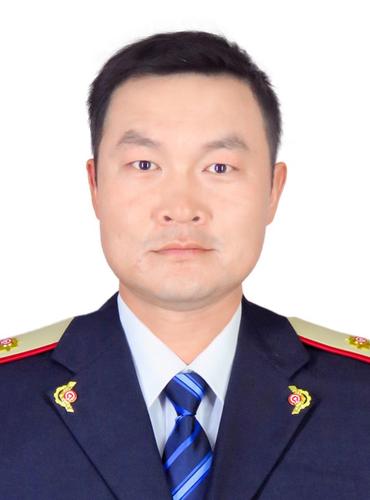 陈嘉佳