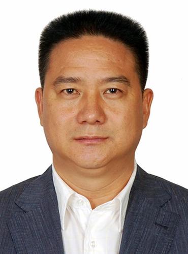 李天明