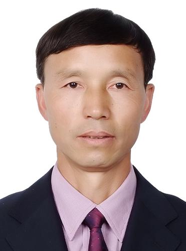 丁世云