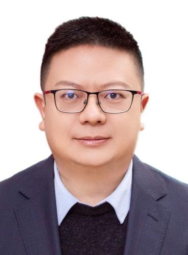 李  文