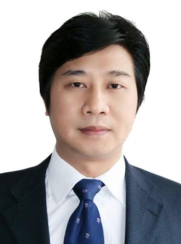 李华辉