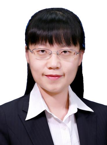 李  征