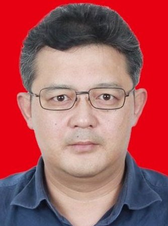 唐  翀