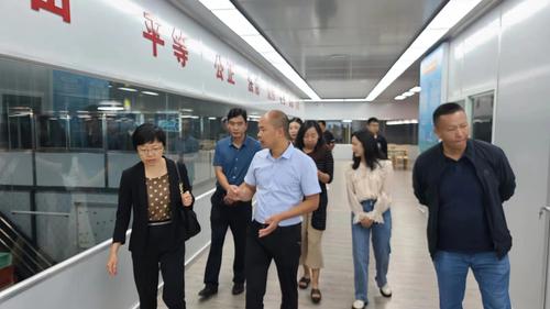 市侨联深入企业调研 服务乡村振兴图片1