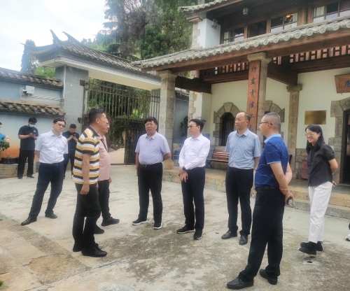 在西山区周培源旧居调研凝聚共识工作