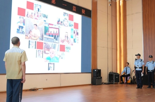 1、演出场景