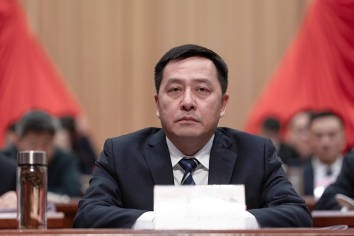刘哄建2