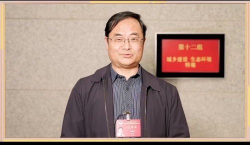 段昌群